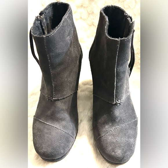 TOMS Gray Desert Wedge Suede zipper ankle boots women’s size 7. - Picture 7 of 12